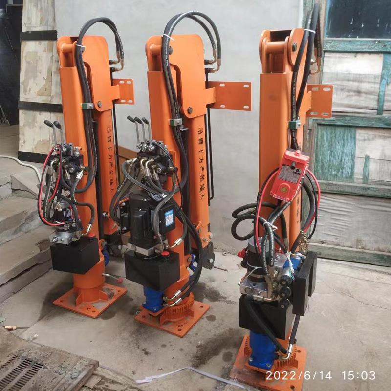 头屋乡重汽蓝牌随车吊 3.2吨 国六动力强 液压驱动 农用自卸起重机